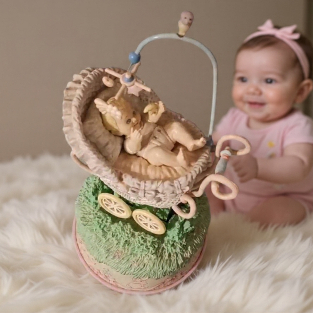 Vintage Enesco Music Box Small World of Music Baby Hush Little Baby 1990